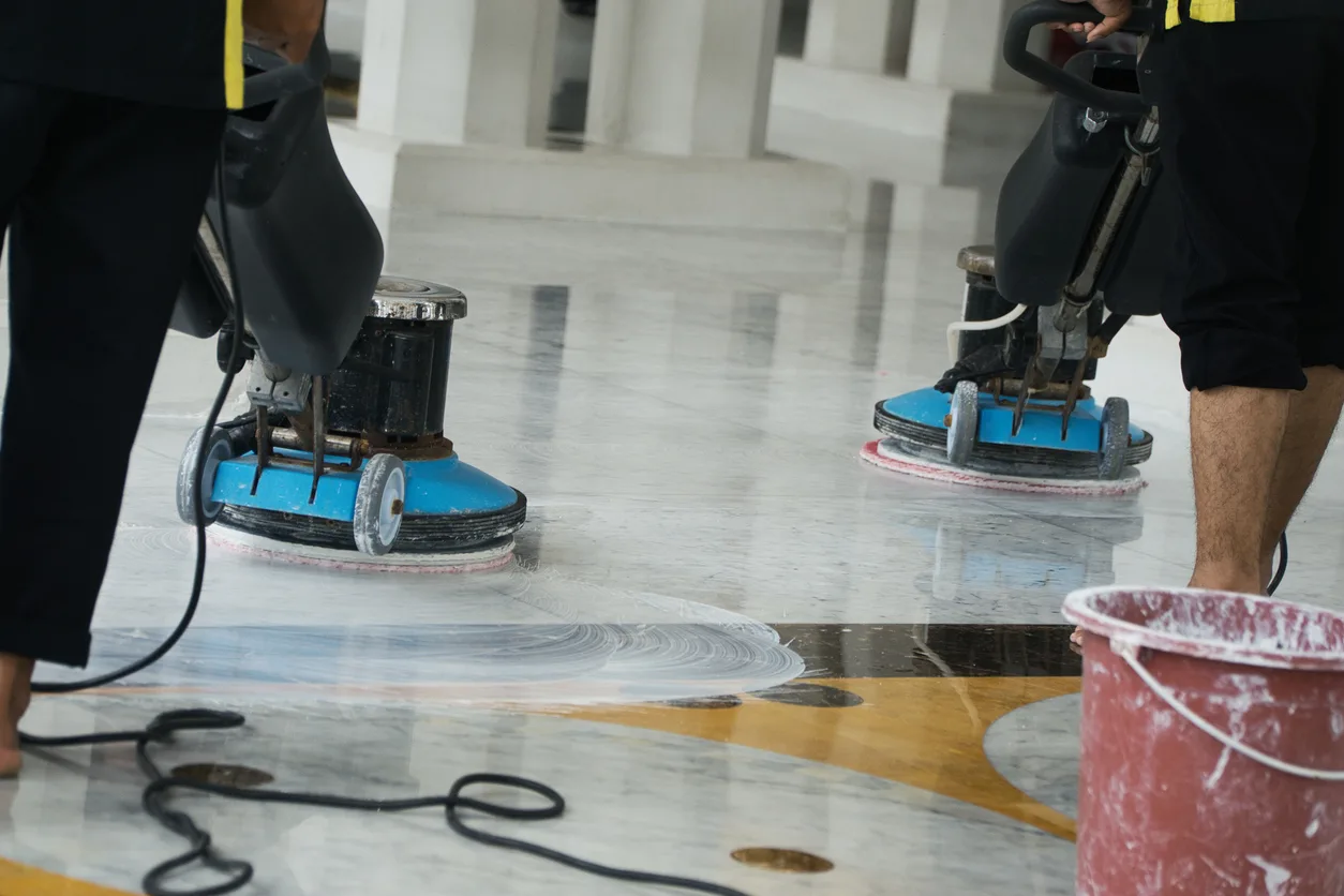 Hard floor cleaning and polishing